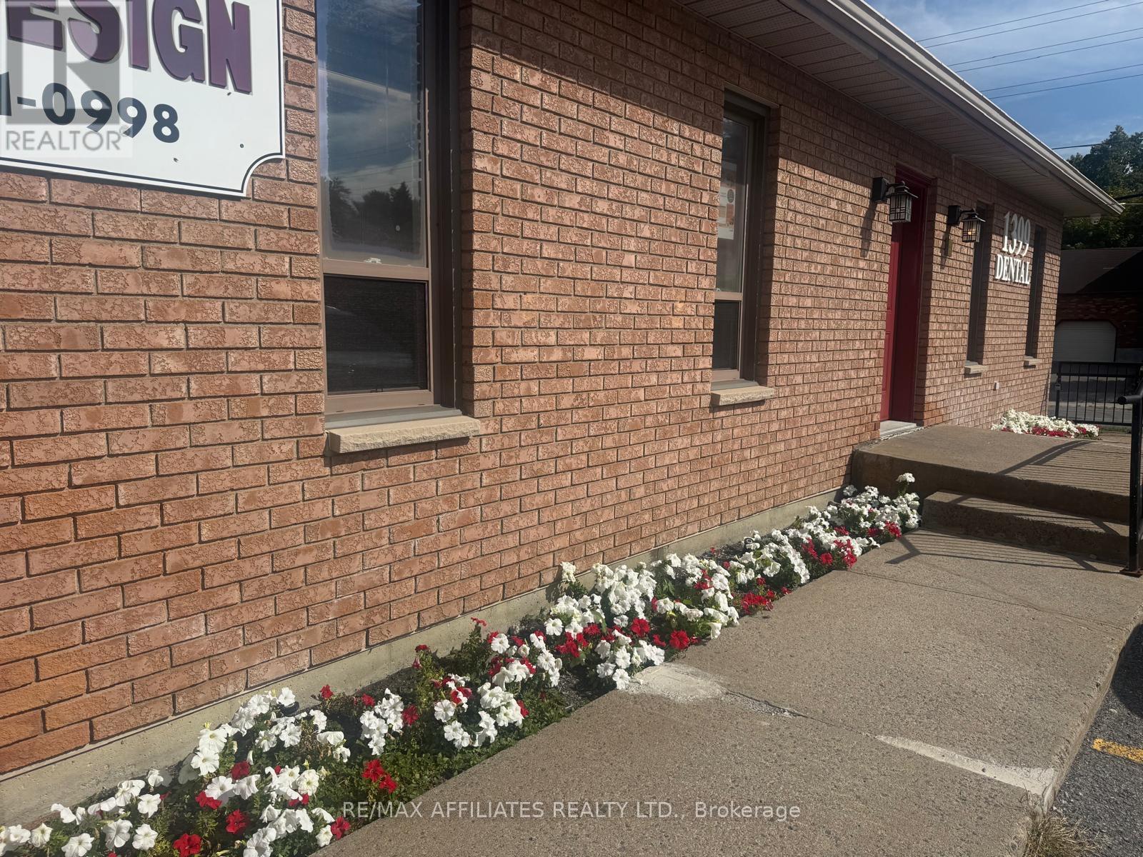 1399 ELLSWORTH LANE, Ottawa, Ontario