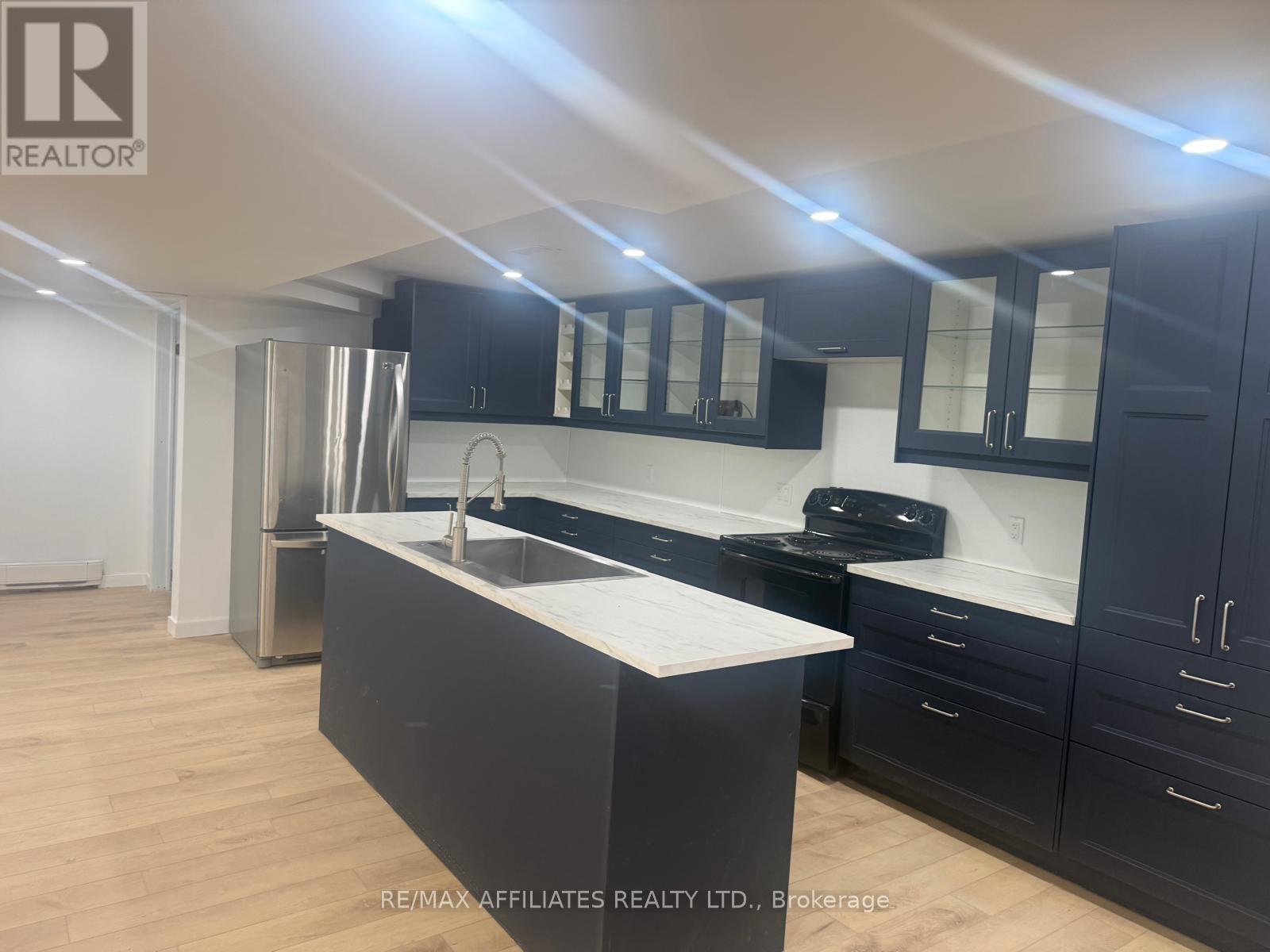 1399 Ellsworth Lane, Ottawa, Ontario  K4P 1N3 - Photo 6 - X12635182