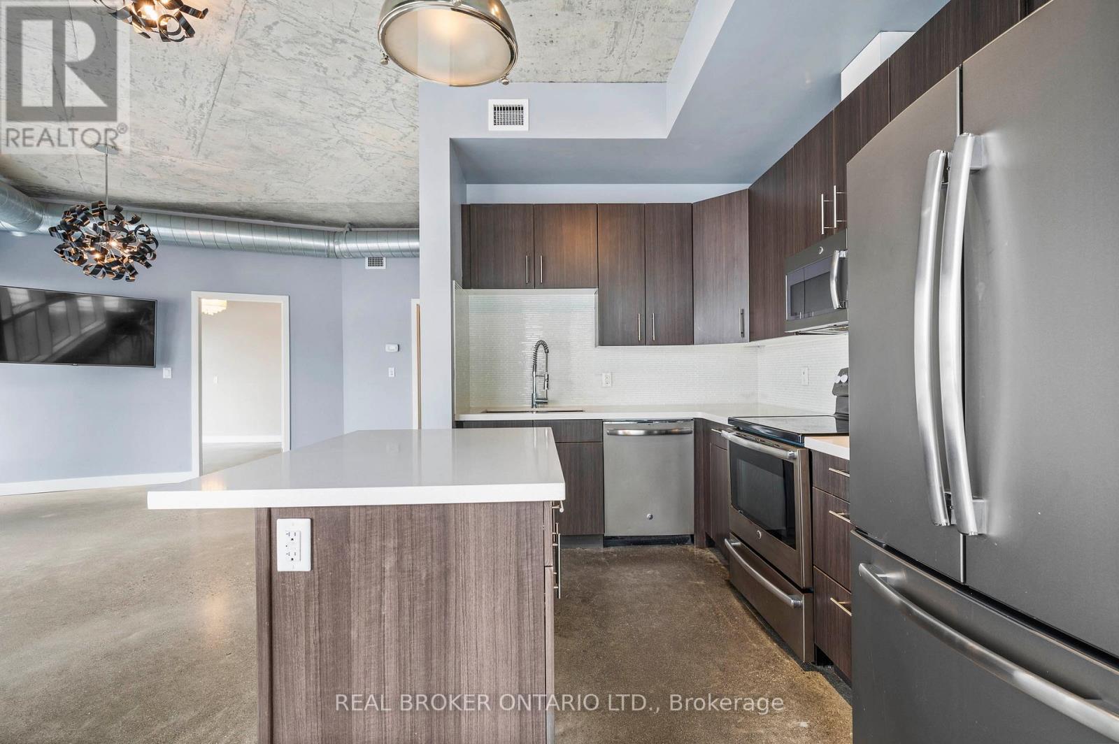 203 - 1 Victoria Street S, Kitchener, Ontario  N2G 0B5 - Photo 9 - X12630696