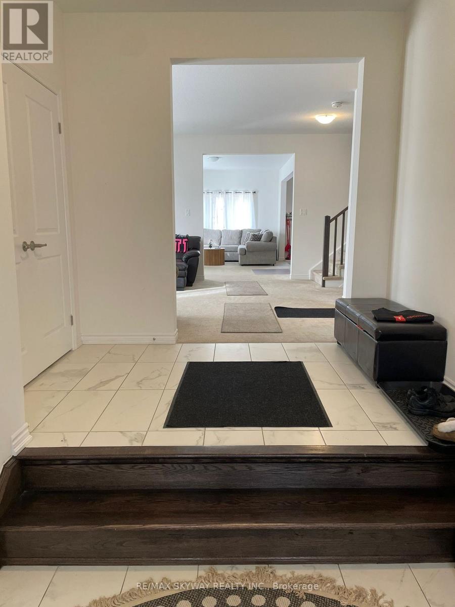 76 Stauffer Road, Brantford, Ontario  N3V 0B4 - Photo 2 - X12633798