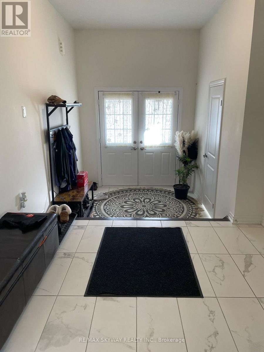 76 Stauffer Road, Brantford, Ontario  N3V 0B4 - Photo 3 - X12633798