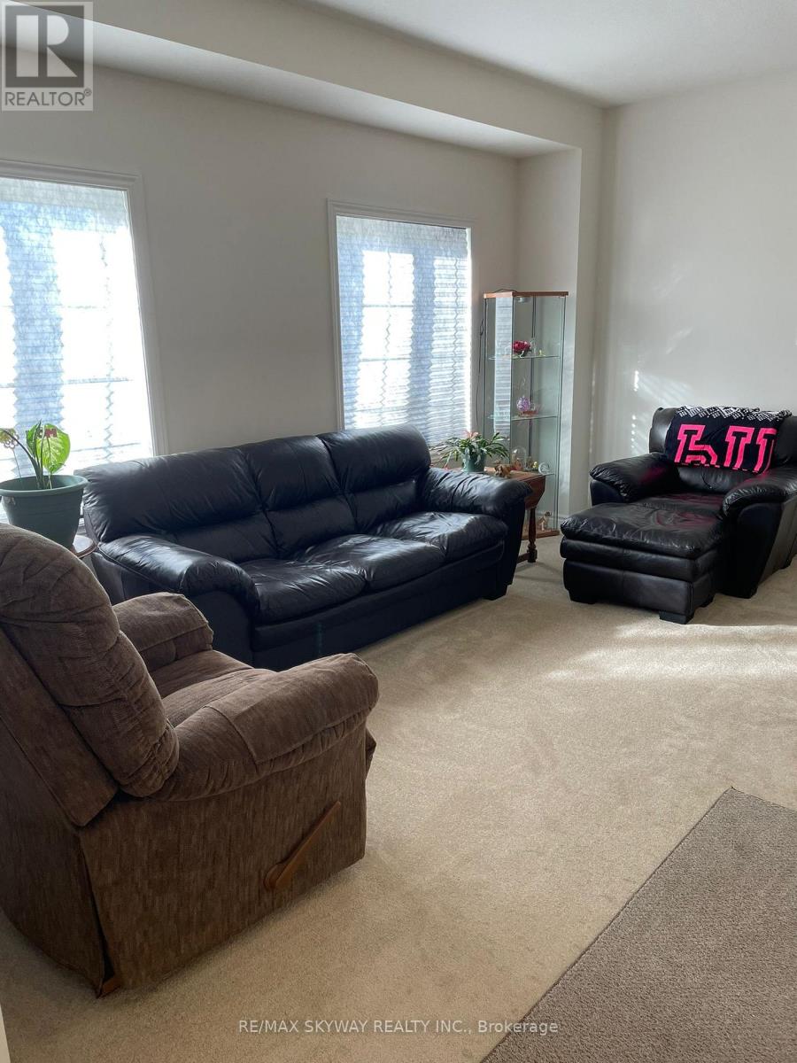 76 Stauffer Road, Brantford, Ontario  N3V 0B4 - Photo 5 - X12633798