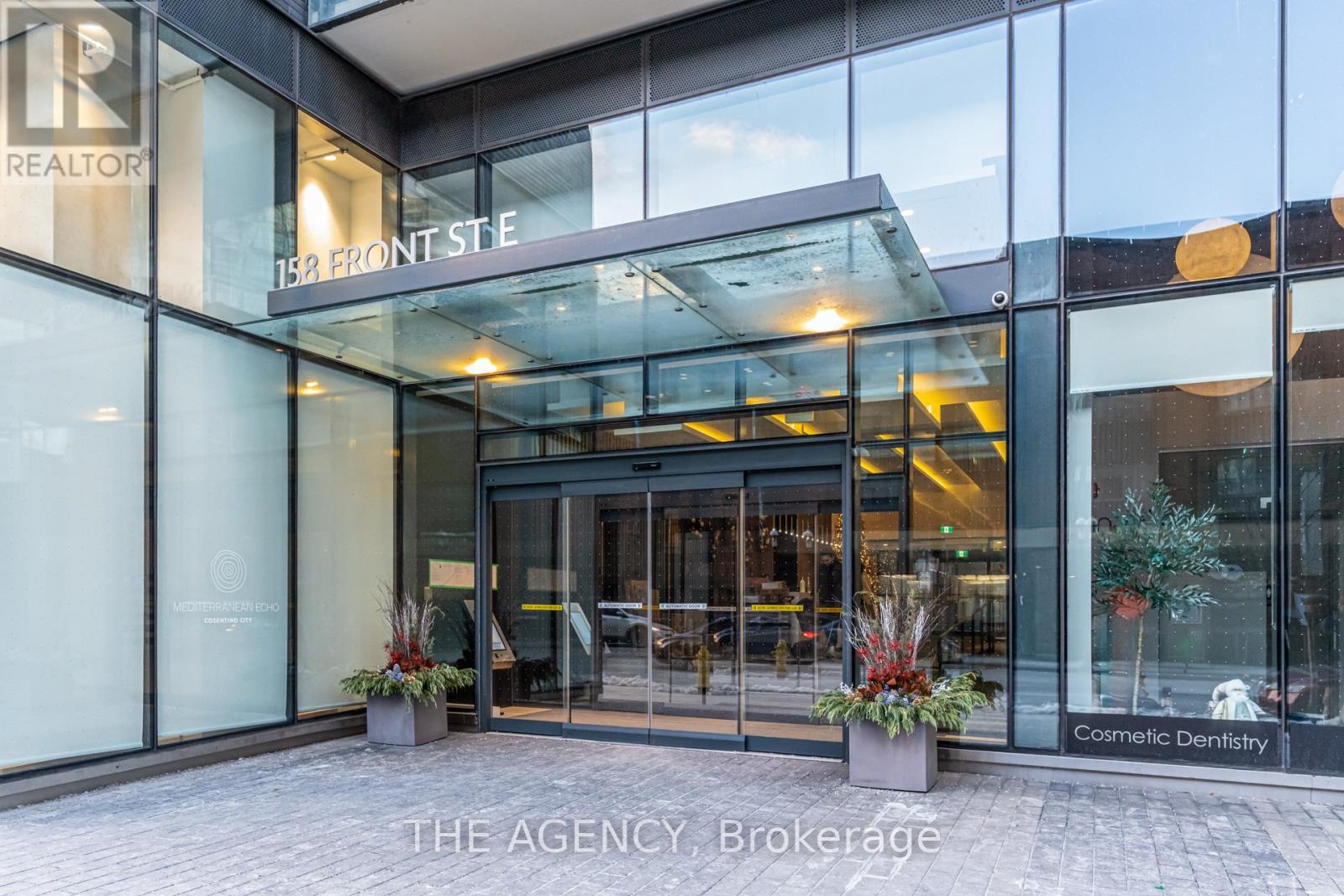 1108 - 158 FRONT STREET E, toronto (moss park), Ontario