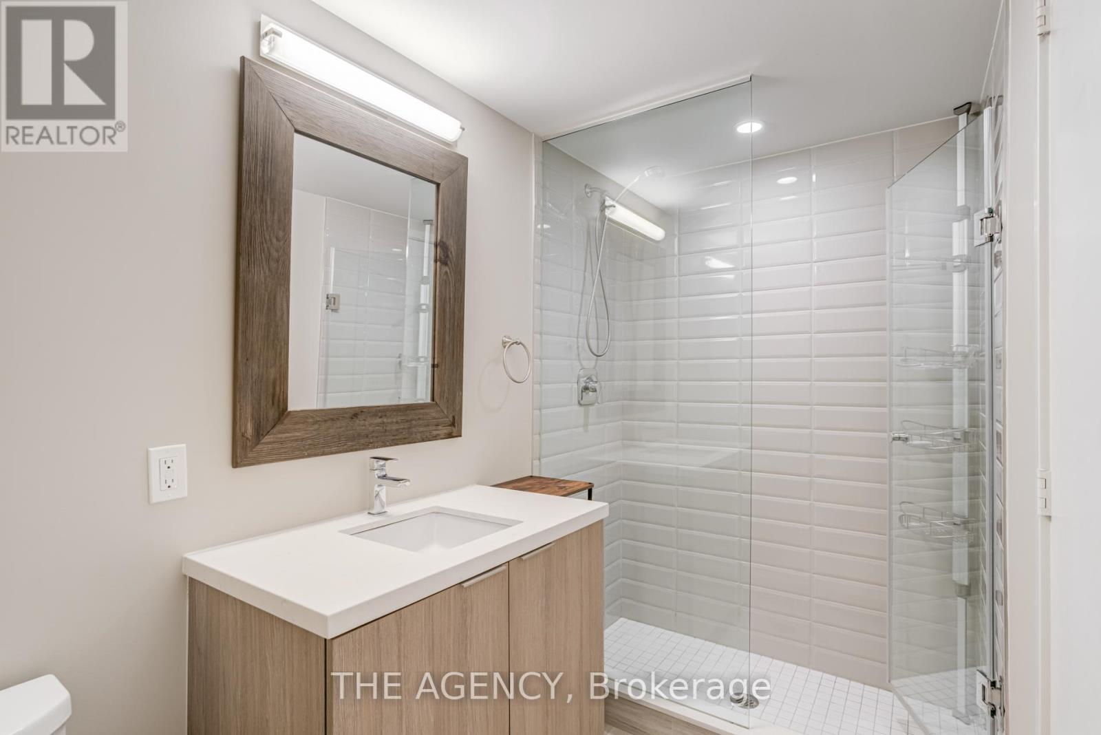 1108 - 158 Front Street E, Toronto (Moss Park), Ontario  M5A 0K9 - Photo 18 - C12635152