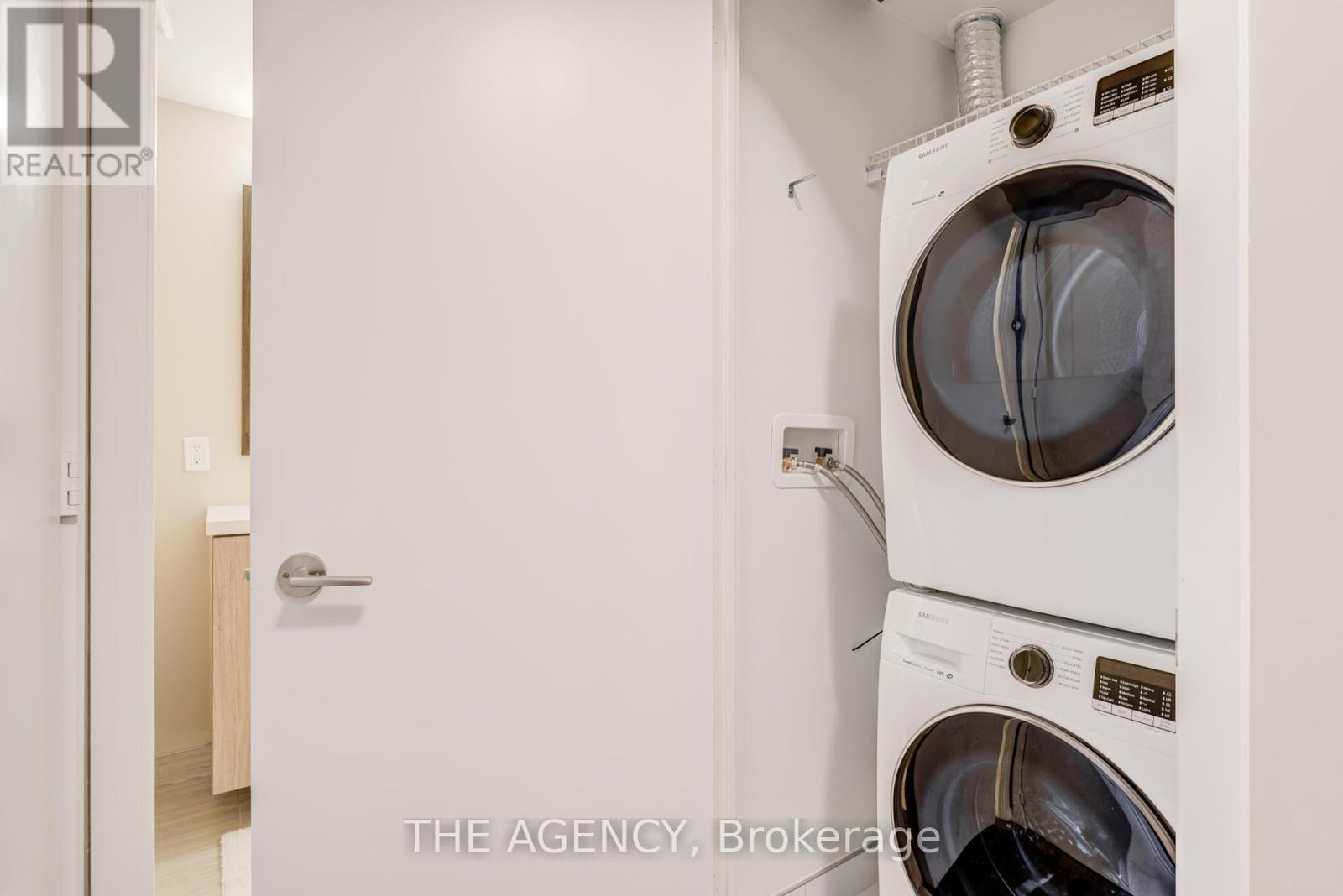 1108 - 158 Front Street E, Toronto (Moss Park), Ontario  M5A 0K9 - Photo 21 - C12635152