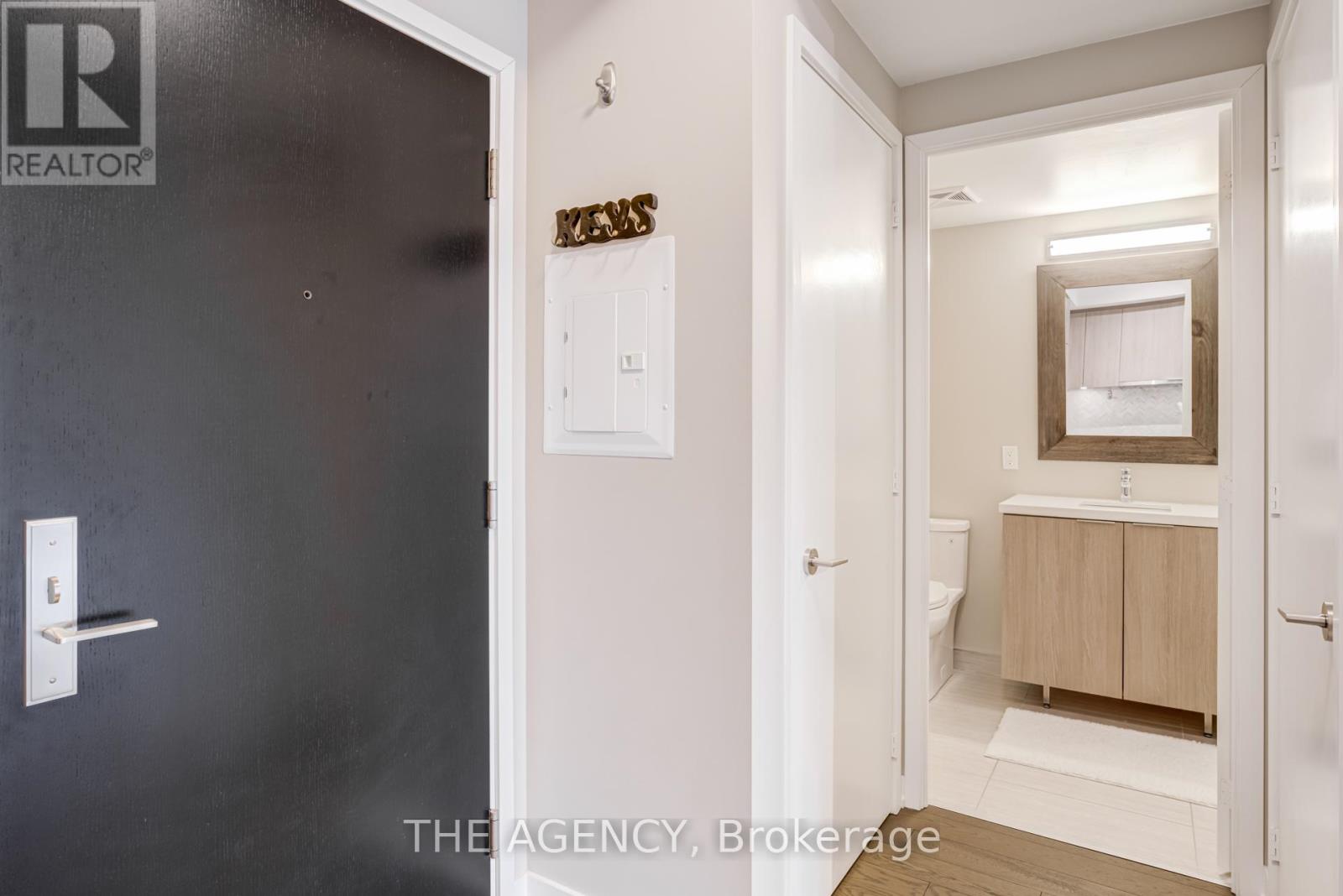 1108 - 158 Front Street E, Toronto (Moss Park), Ontario  M5A 0K9 - Photo 29 - C12635152