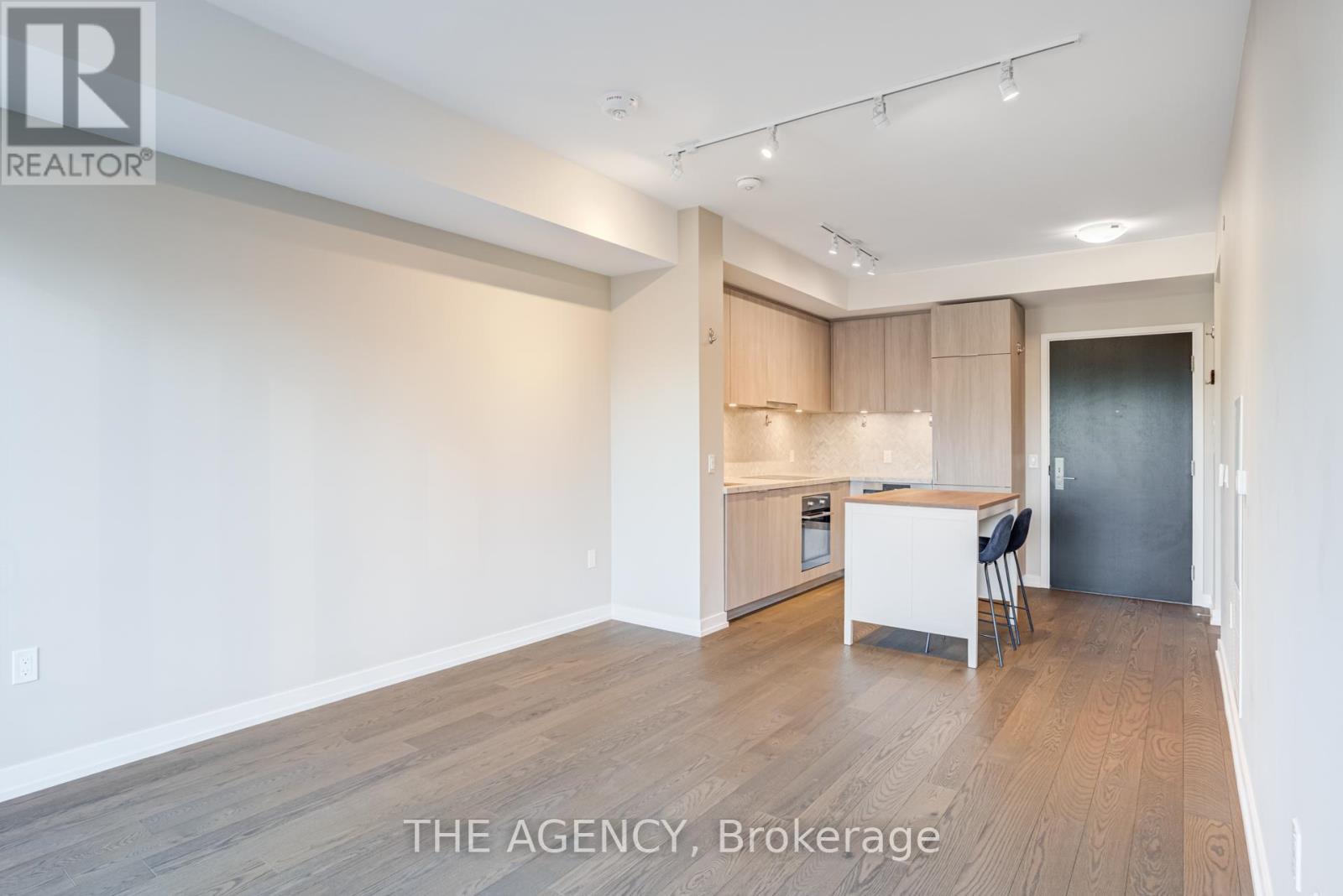 1108 - 158 Front Street E, Toronto (Moss Park), Ontario  M5A 0K9 - Photo 5 - C12635152