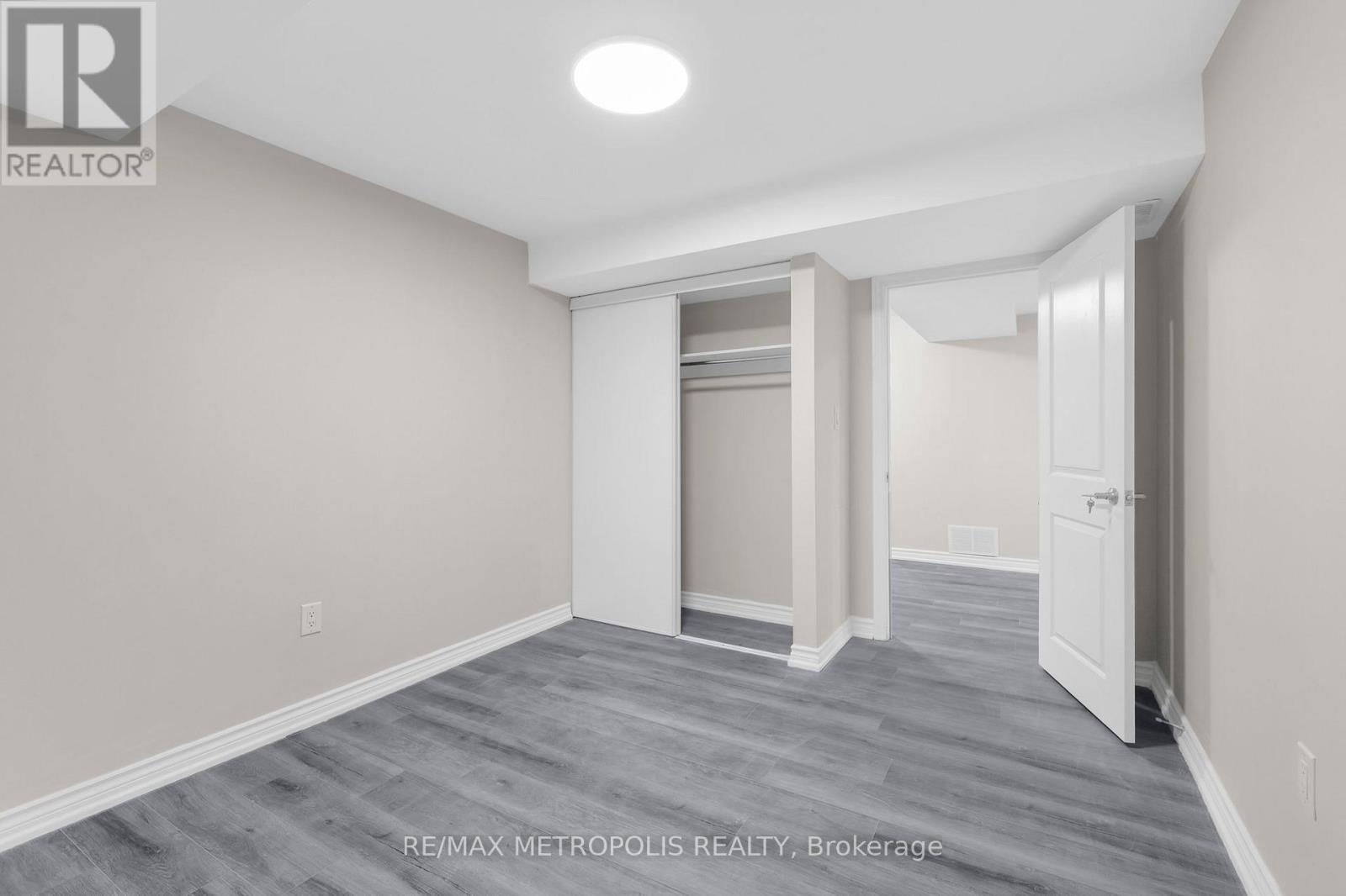 Bsmt - 161 Windfields Farm Drive W, Oshawa (Windfields), Ontario  L1H 7K4 - Photo 14 - E12635134