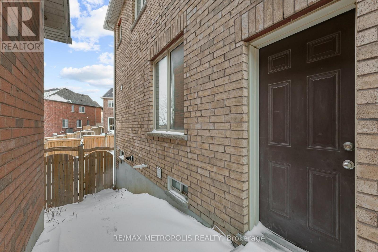 Bsmt - 161 Windfields Farm Drive W, Oshawa (Windfields), Ontario  L1H 7K4 - Photo 20 - E12635134