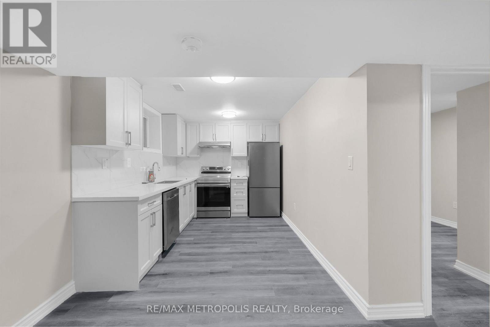 Bsmt - 161 Windfields Farm Drive W, Oshawa (Windfields), Ontario  L1H 7K4 - Photo 6 - E12635134