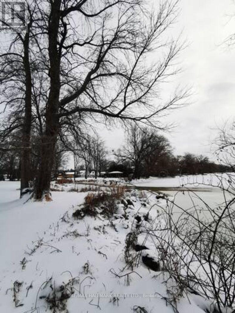 #2 - 19 Shoreline Place, Georgina (Keswick North), Ontario  L4P 1L3 - Photo 14 - N12635154