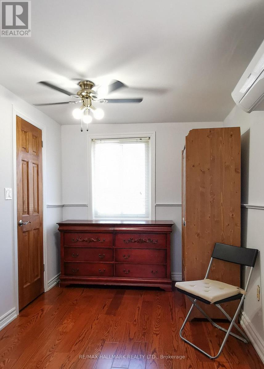 #2 - 19 Shoreline Place, Georgina (Keswick North), Ontario  L4P 1L3 - Photo 2 - N12635154