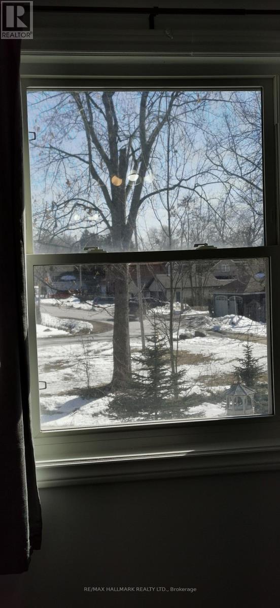 #2 - 19 Shoreline Place, Georgina (Keswick North), Ontario  L4P 1L3 - Photo 6 - N12635154