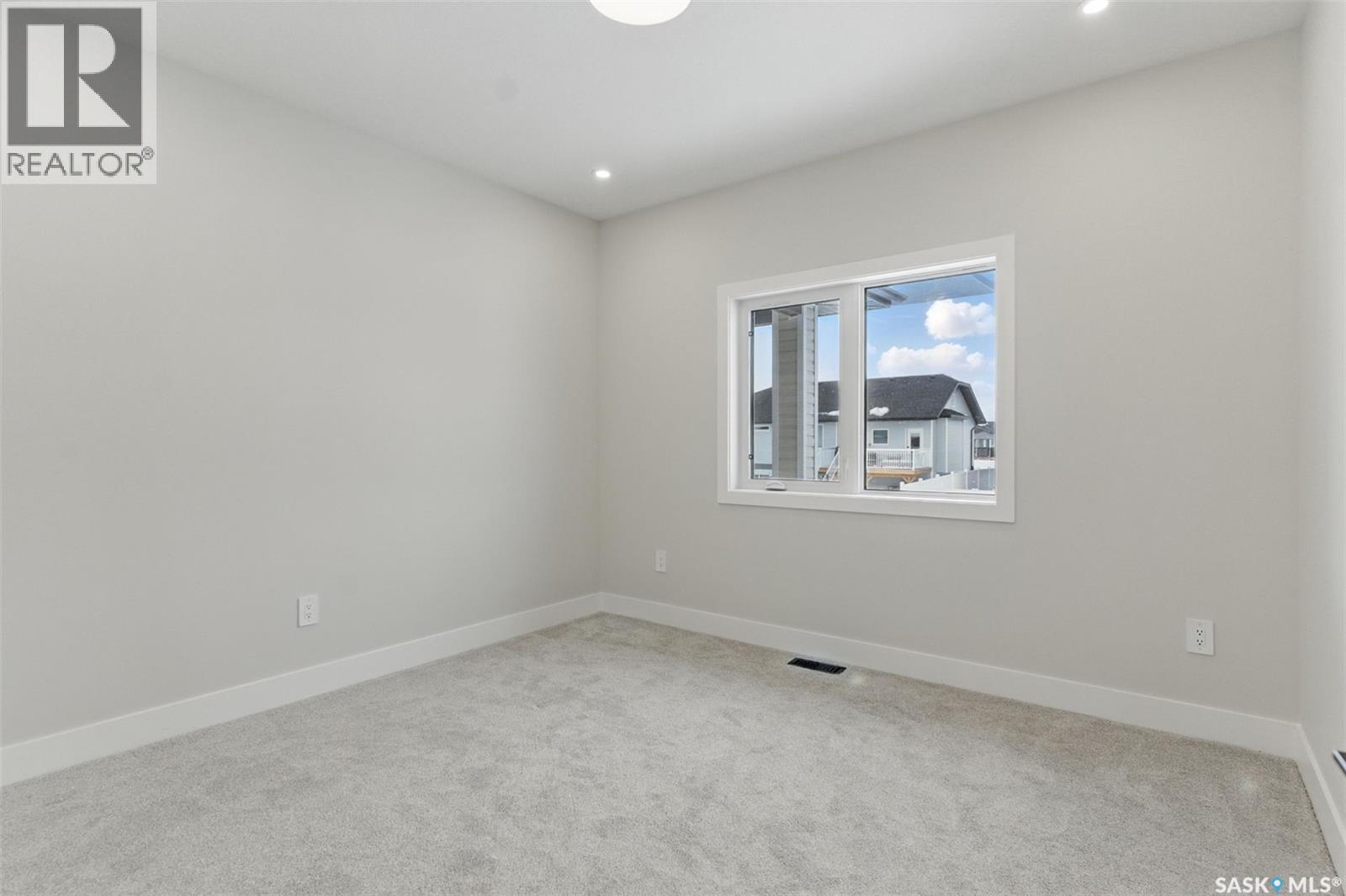 602 Weir Crescent, Warman, Saskatchewan  S0K 4S4 - Photo 23 - SK025659