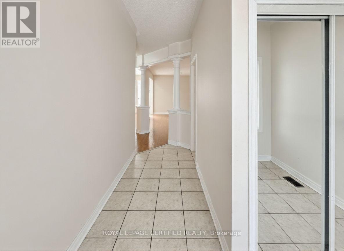 45 Alice Springs Crescent, Brampton, Ontario  L6X 0R7 - Photo 3 - W12635166