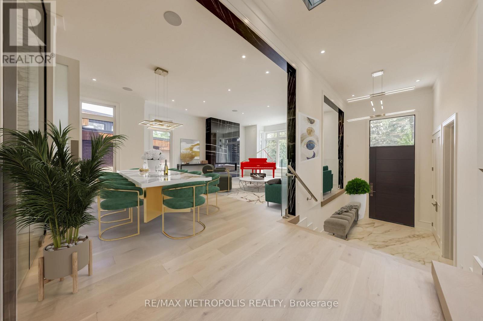 12 Bearwood Drive, Toronto (Edenbridge-Humber Valley), Ontario  M9A 4G4 - Photo 13 - W12635176