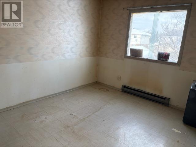 32 Amhearst St, 32 Amherst Strret, Sault Ste. Marie, Ontario  P6C 5Y1 - Photo 3 - SM253481