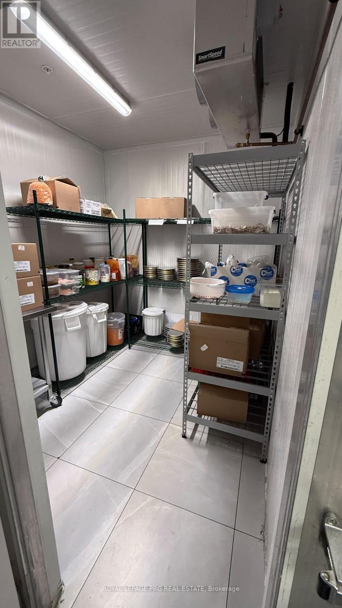 101 - 9280 Goreway Drive, Brampton, Ontario  L6P 4N1 - Photo 32 - W12632400