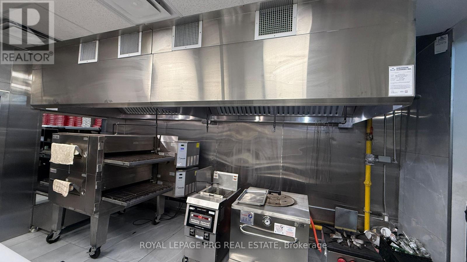 101 - 9280 Goreway Drive, Brampton, Ontario  L6P 4N1 - Photo 31 - W12632400