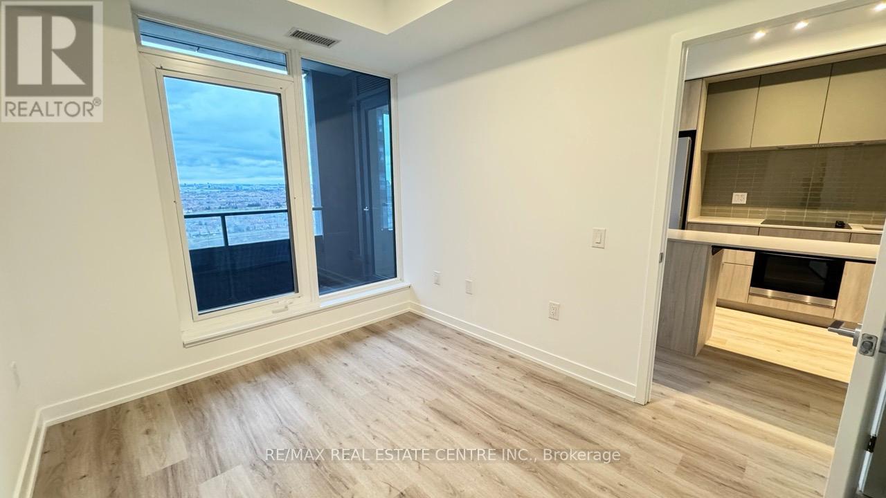 2402 - 395 Square One Drive, Mississauga, Ontario  L5B 0P6 - Photo 17 - W12634684