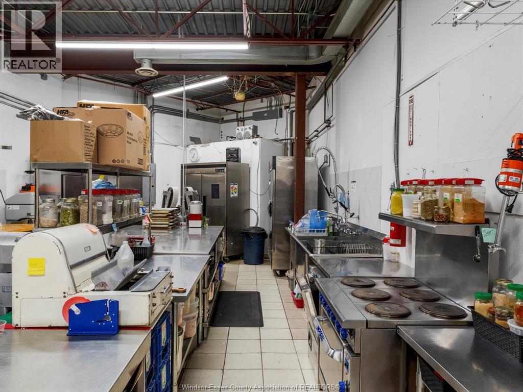 1390 Walker Road Unit# 200, Windsor, Ontario N8Y 4T9 - Photo 26 - 25031705