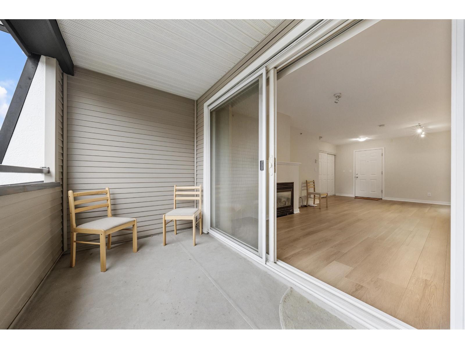 421 12083 92a Avenue, Surrey, British Columbia  V3V 8C8 - Photo 25 - R3073828