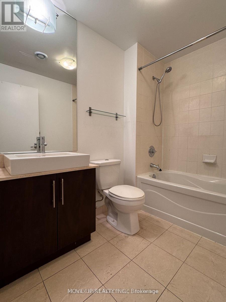 3606 - 55 Bremner Boulevard, Toronto (Waterfront Communities), Ontario  M5J 0A6 - Photo 11 - C12632852