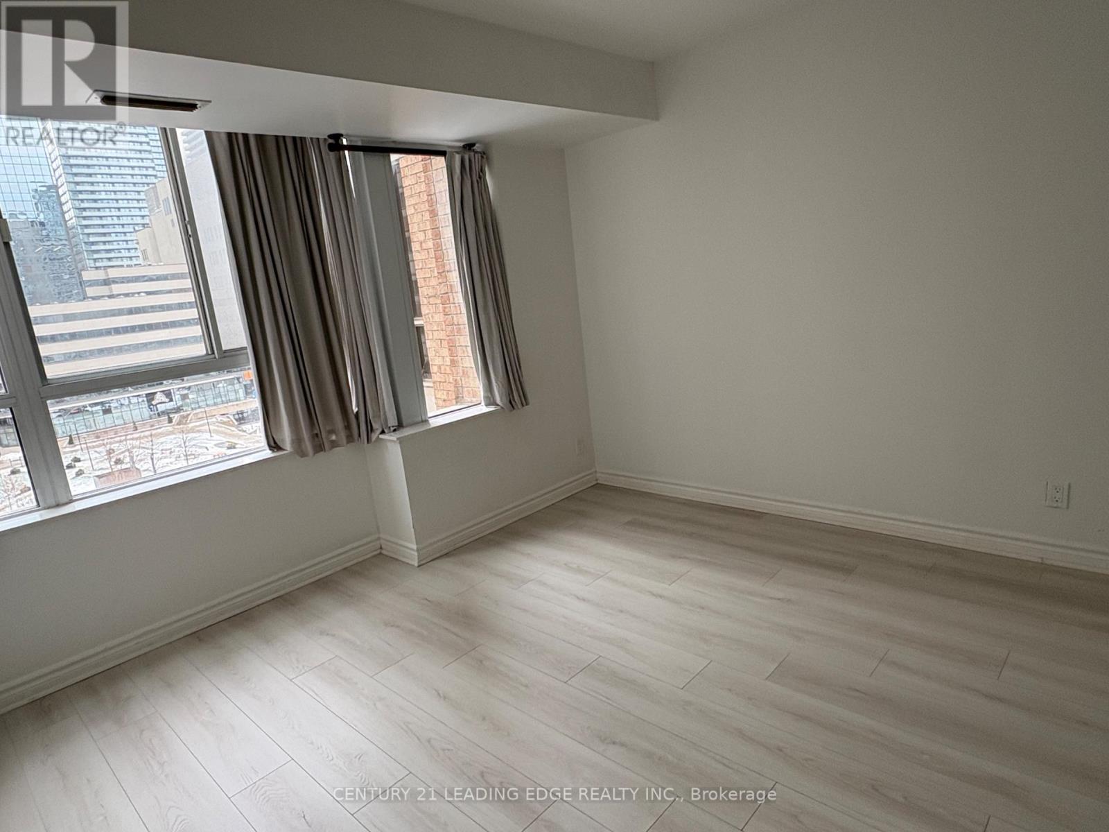 903 - 44 Gerrard Street W, Toronto, Ontario  M5G 2K2 - Photo 10 - C12635028