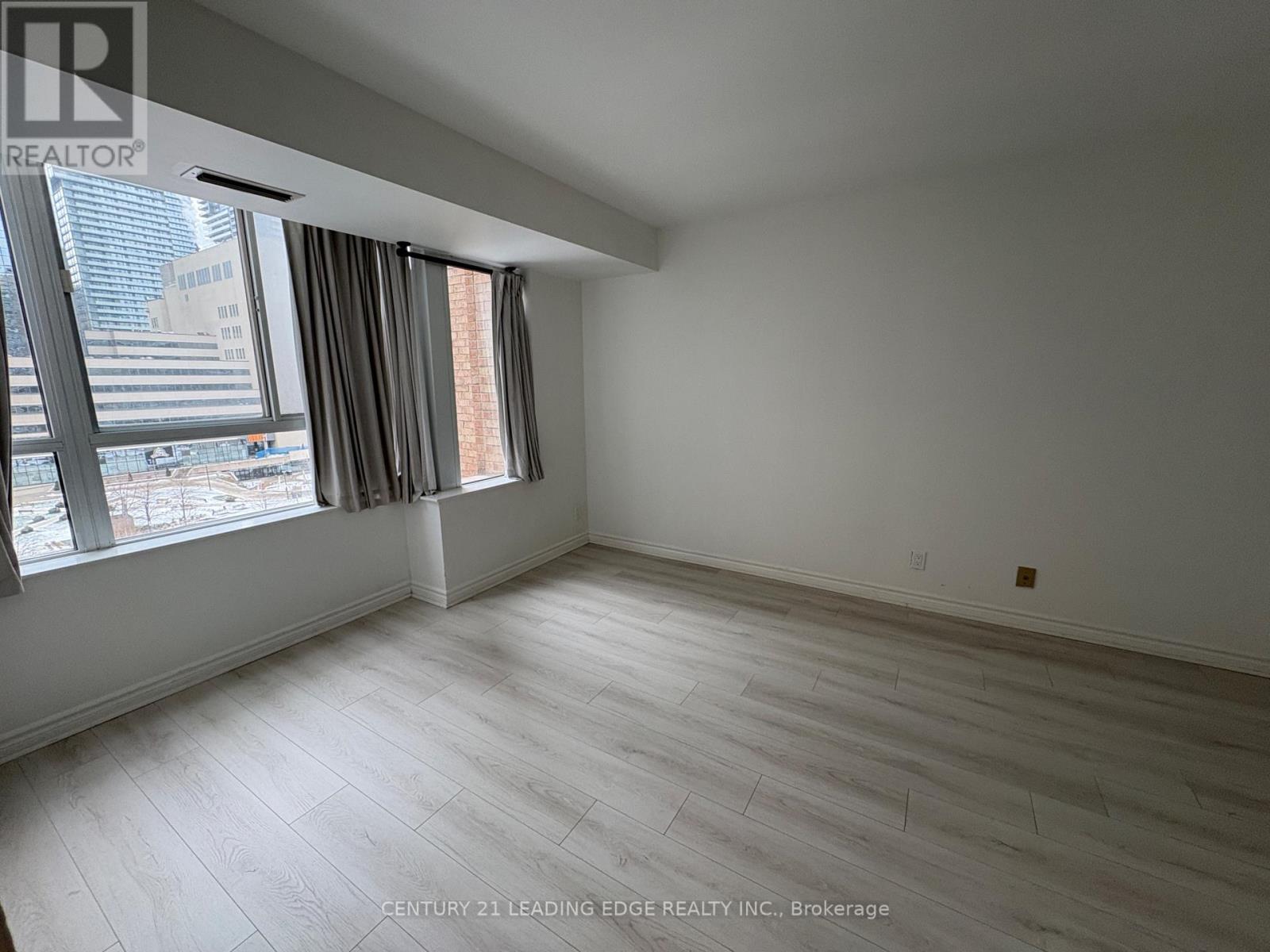 903 - 44 Gerrard Street W, Toronto, Ontario  M5G 2K2 - Photo 12 - C12635028