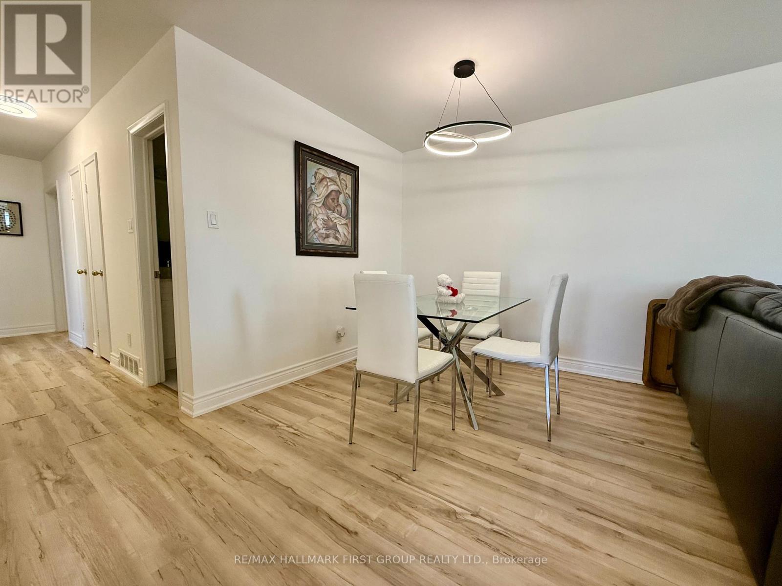 851 Bem Avenue, Pickering, Ontario  L1W 1X2 - Photo 9 - E12633864