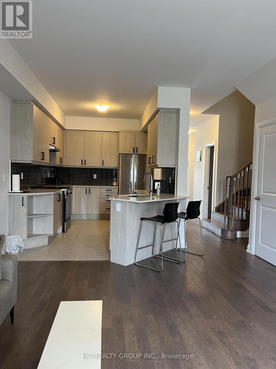 113 Seguin Street, Richmond Hill, Ontario  L4E 1H9 - Photo 4 - N12635214