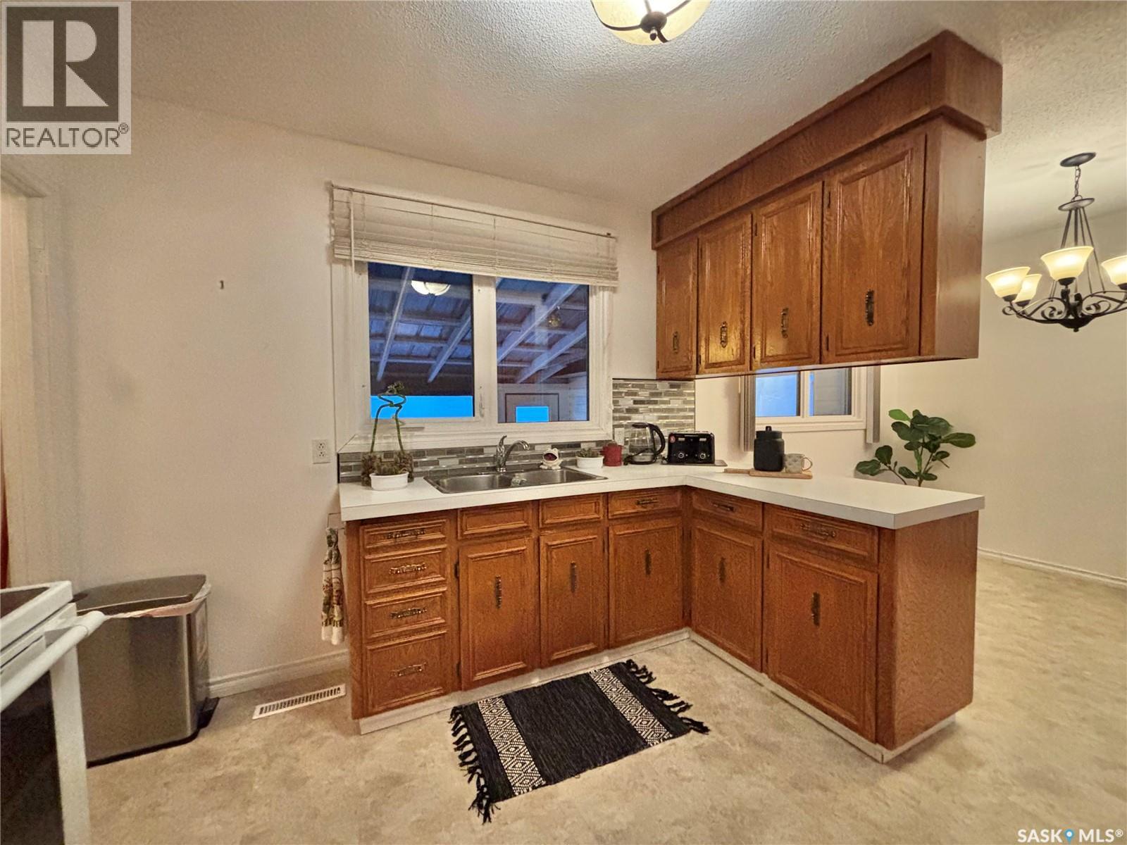 53 Bailey Drive, Yorkton, Saskatchewan  S3N 2J2 - Photo 6 - SK025665