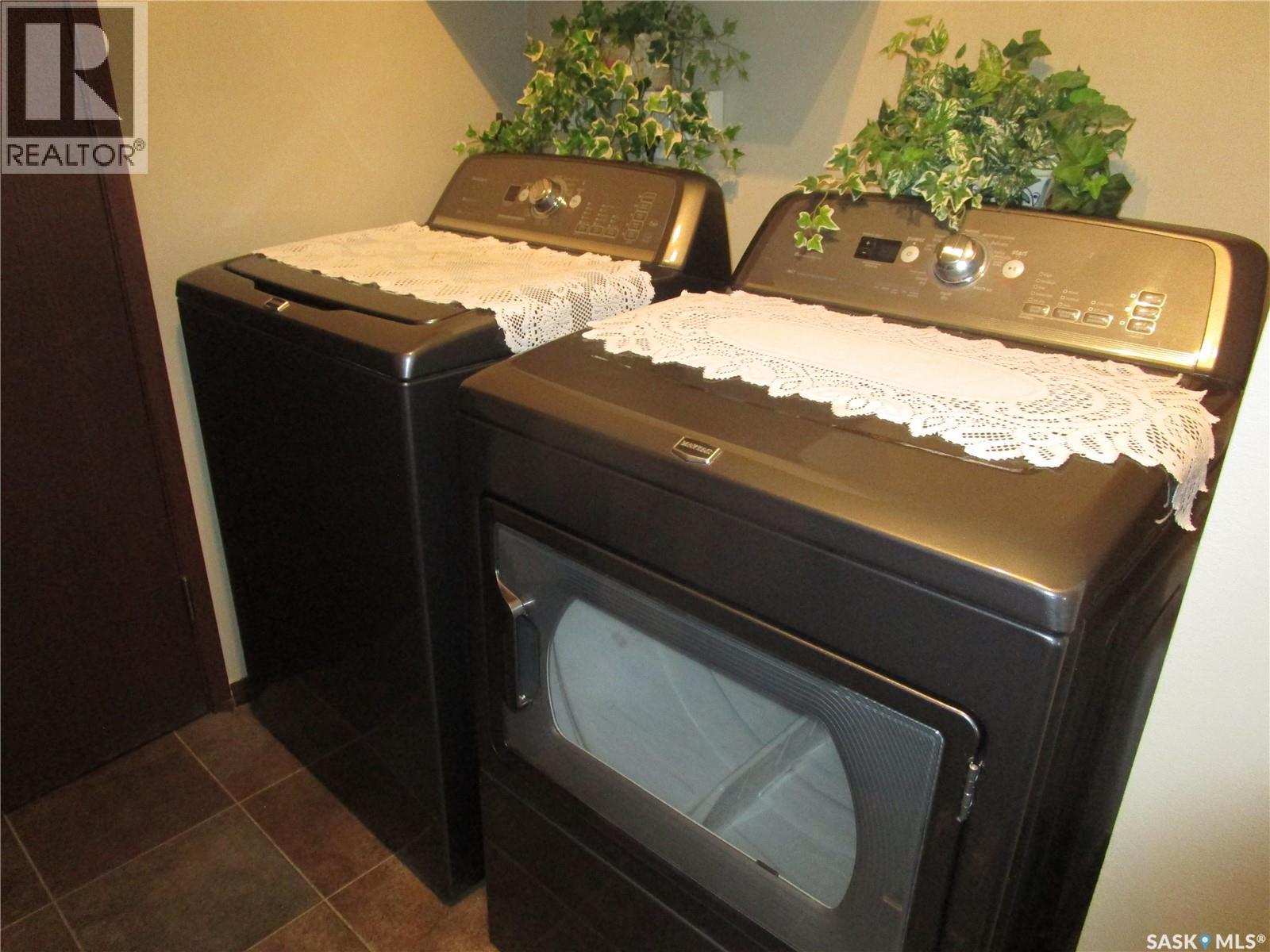 1003 1st Street W, Assiniboia, Saskatchewan  S0H 0B0 - Photo 16 - SK025644