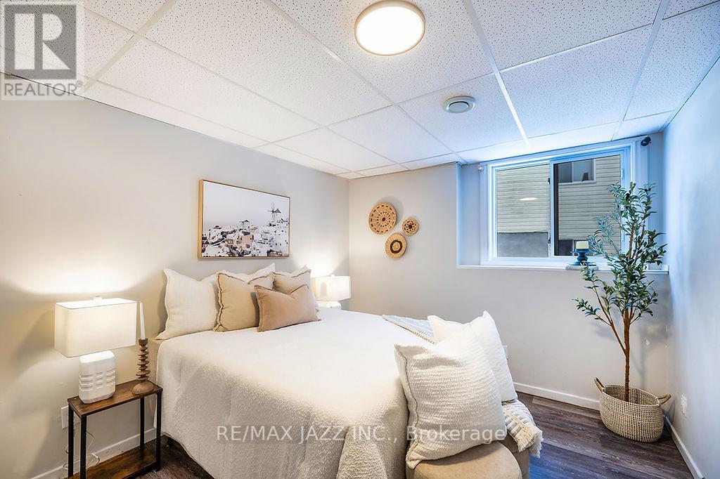 45 Milton Street, Bracebridge, Ontario  P1L 1G9 - Photo 32 - X12591796