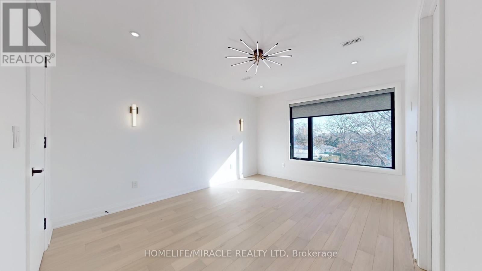 150 Stewart Street, Oakville, Ontario  L6K 1X9 - Photo 20 - W12635204