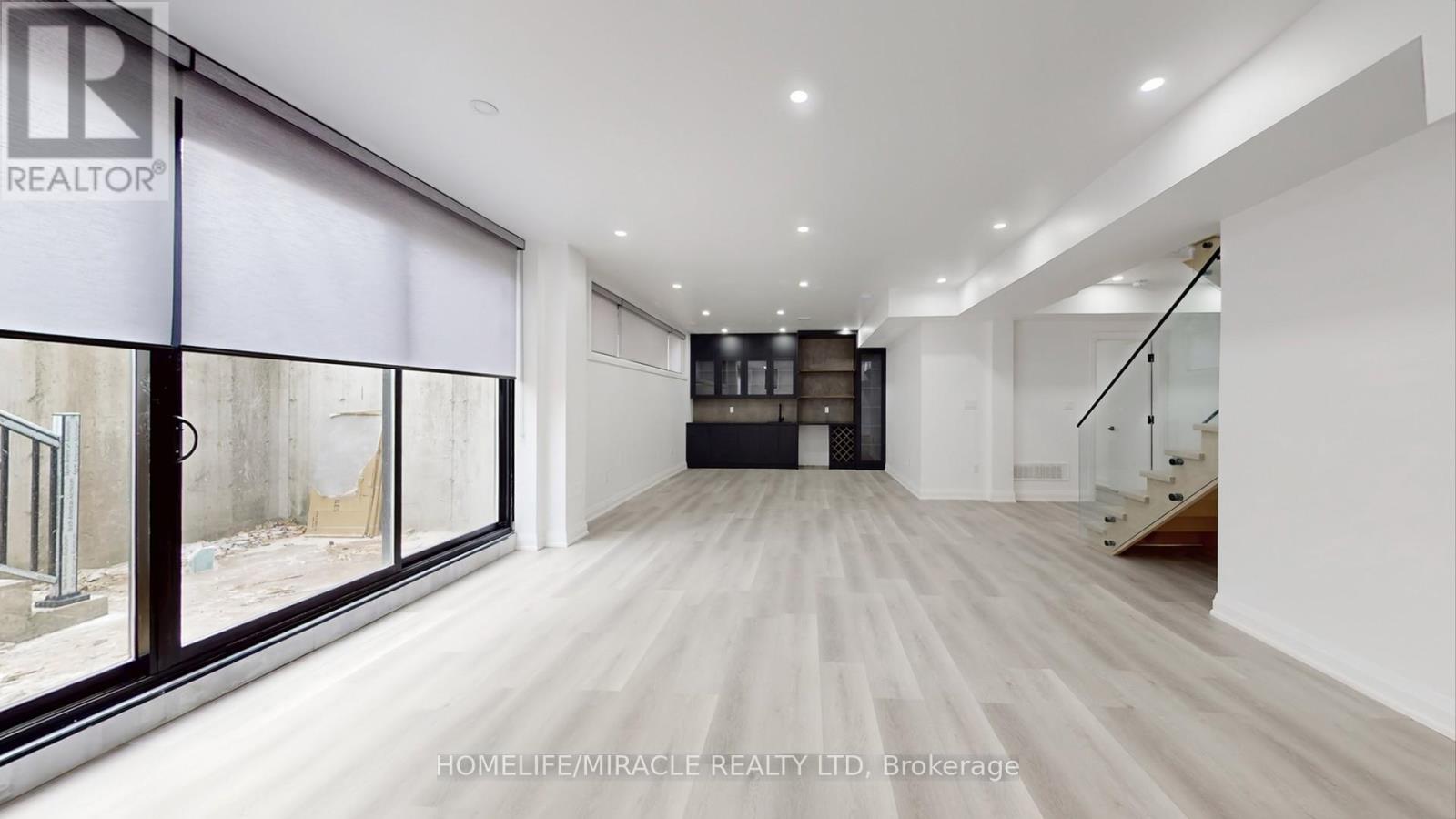 150 Stewart Street, Oakville, Ontario  L6K 1X9 - Photo 34 - W12635204