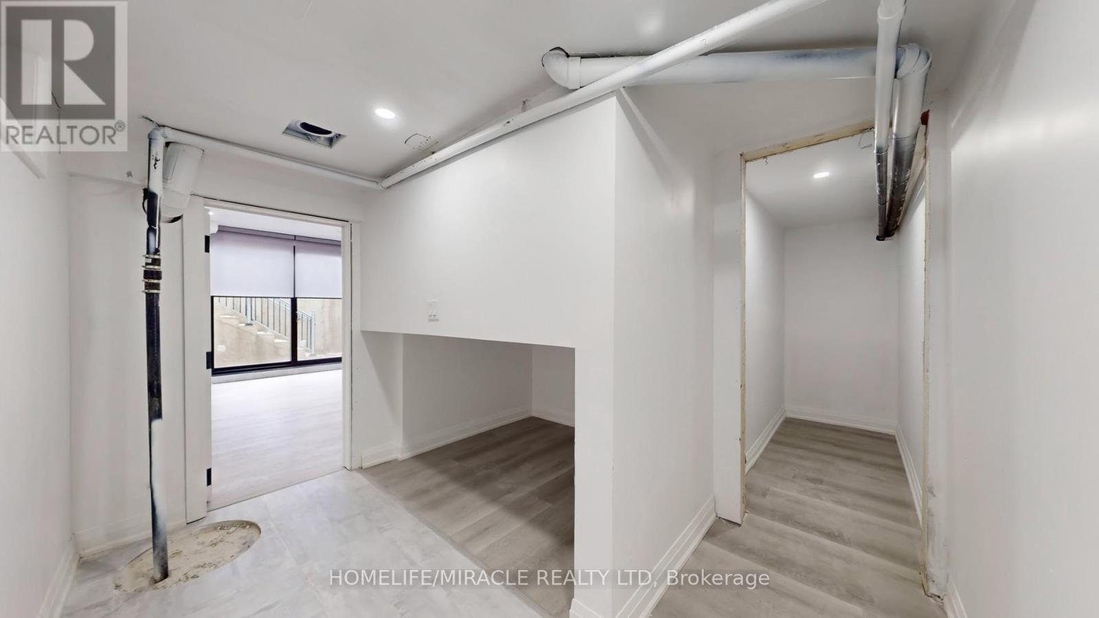 150 Stewart Street, Oakville, Ontario  L6K 1X9 - Photo 41 - W12635204