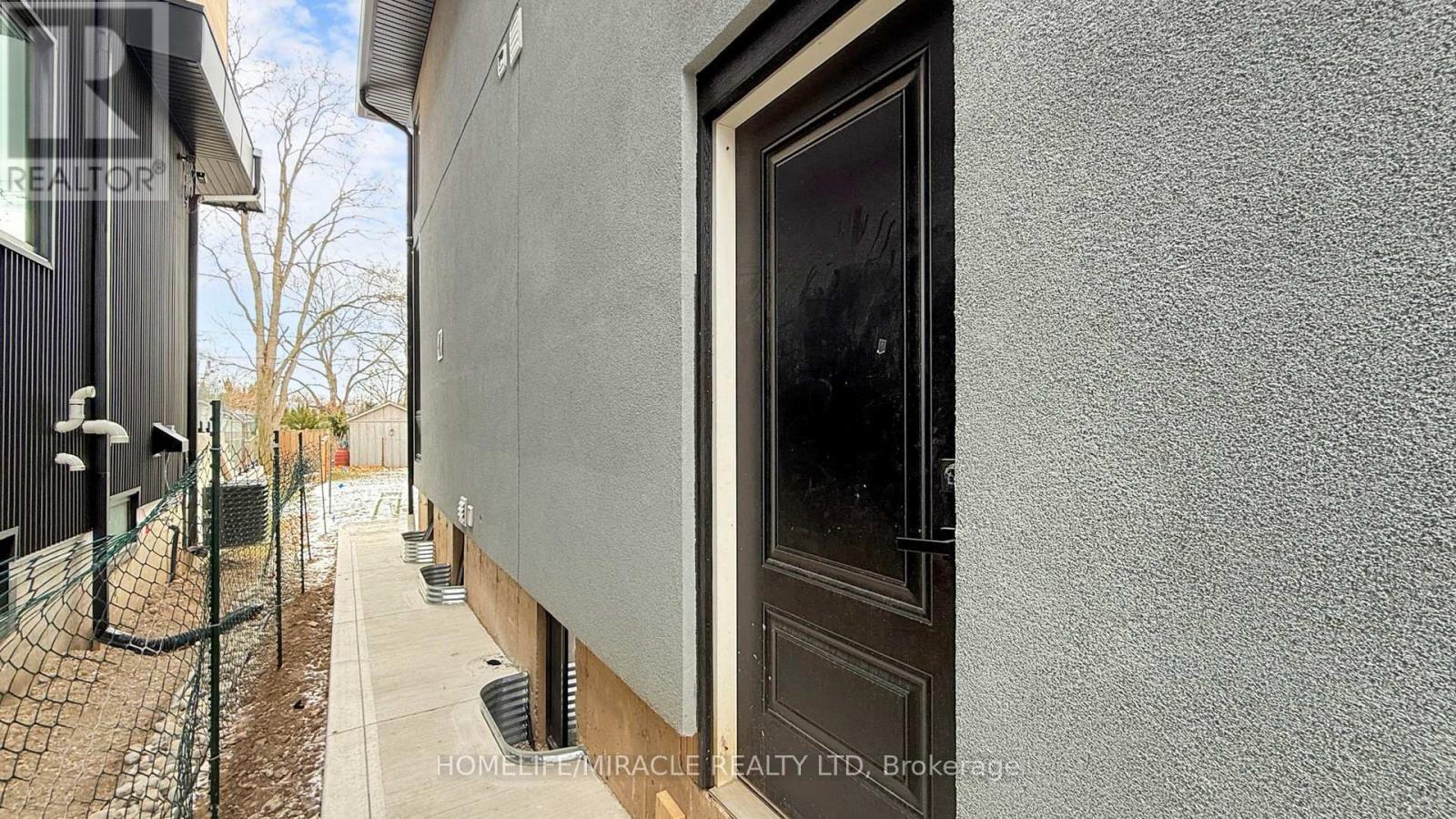 150 Stewart Street, Oakville, Ontario  L6K 1X9 - Photo 48 - W12635204