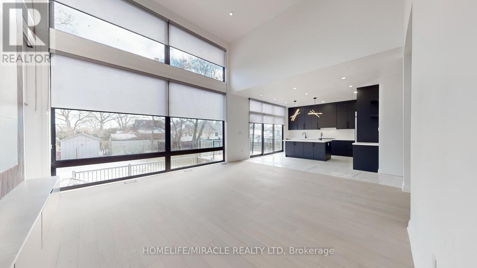 150 Stewart Street, Oakville, Ontario  L6K 1X9 - Photo 6 - W12635204