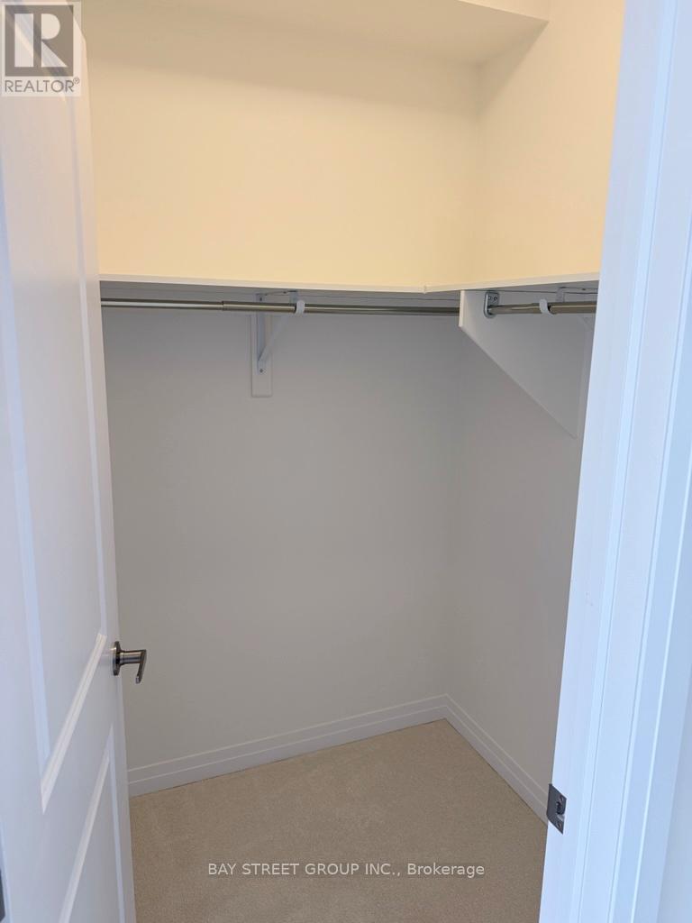 3210 Crystal Drive, Oakville, Ontario  L6M 5S8 - Photo 15 - W12635206