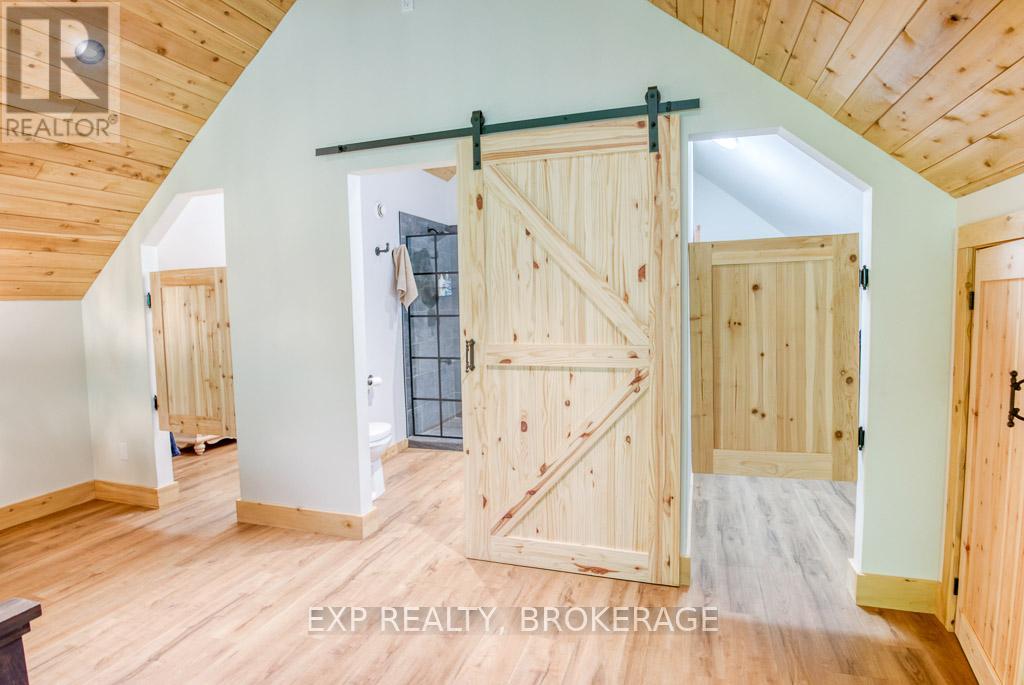 1249 Waters Edge Lane, Frontenac, Ontario K0H 1B0 - Photo 18 - X12635264