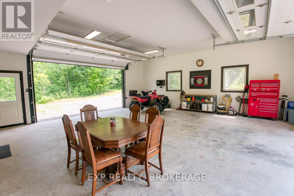 1249 Waters Edge Lane, Frontenac, Ontario K0H 1B0 - Photo 22 - X12635264