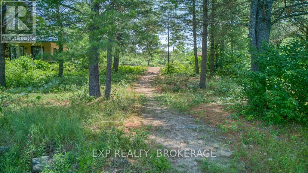 1249 Waters Edge Lane, Frontenac, Ontario K0H 1B0 - Photo 38 - X12635264