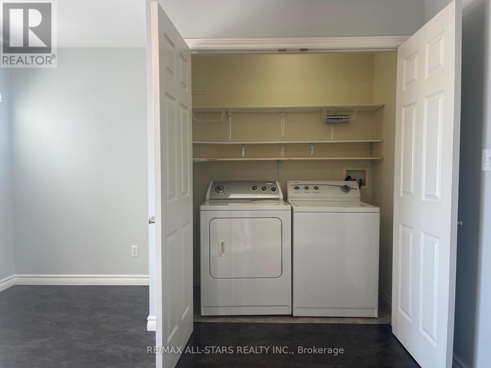 Main Floor - 39 Mcgibbon Boulevard, Kawartha Lakes, Ontario  K9V 6G4 - Photo 12 - X12635290