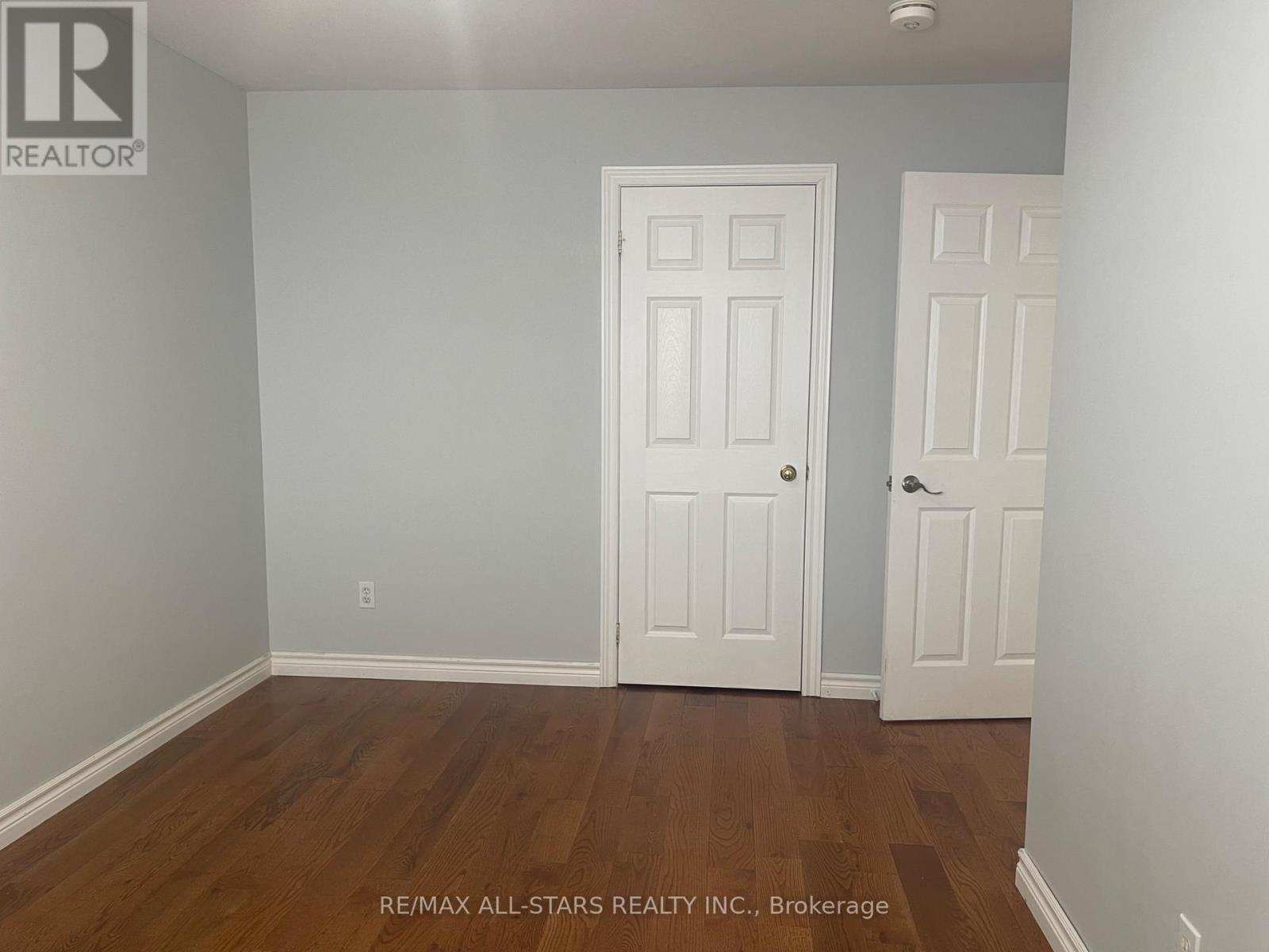 Main Floor - 39 Mcgibbon Boulevard, Kawartha Lakes, Ontario  K9V 6G4 - Photo 22 - X12635290