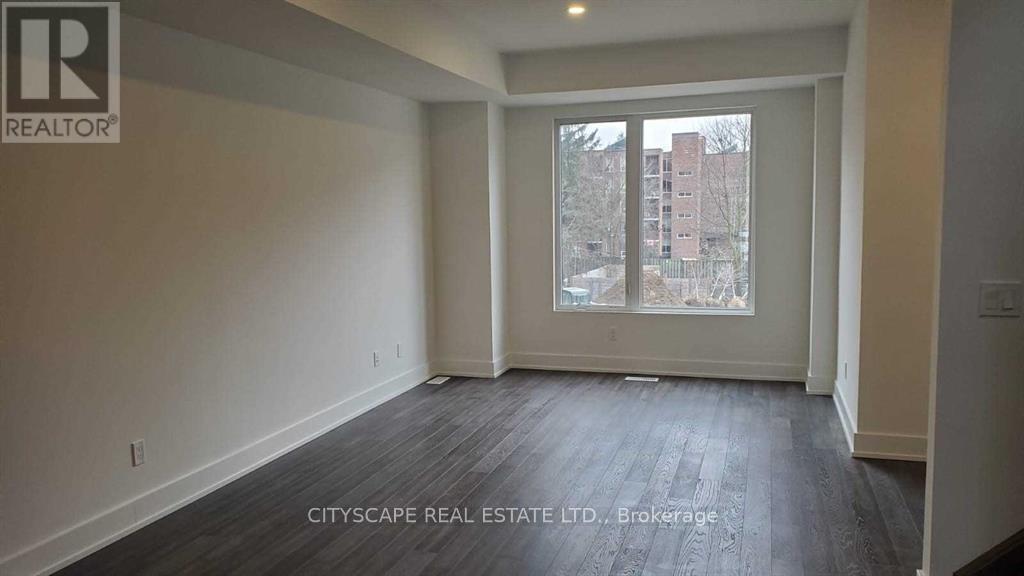 6 - 107 Concession Street, Cambridge, Ontario  N1R 0C1 - Photo 5 - X12634566