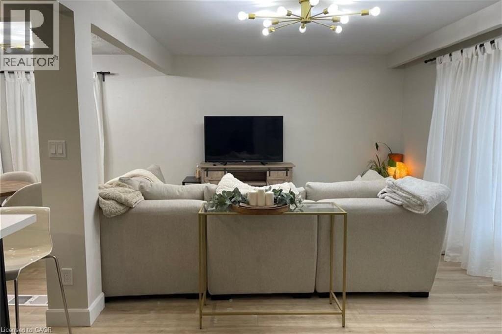 564 Waterloo Street Unit# Main, Hamilton, Ontario  L8H 6V5 - Photo 5 - 40794070