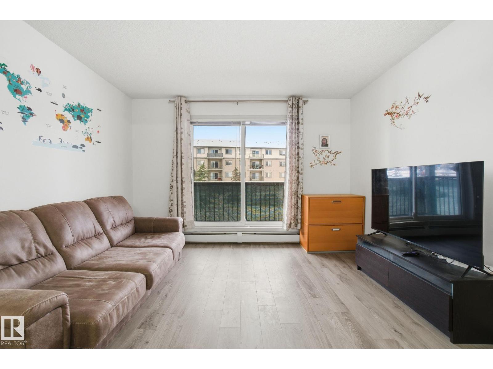 #219 309 CLAREVIEW STATION DR NW, Edmonton, Alberta