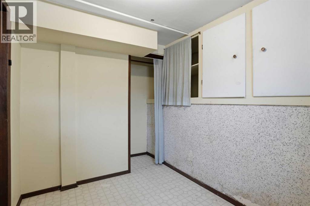 8624 33 Avenue Nw, Calgary, Alberta  T3B 1M3 - Photo 27 - A2274524