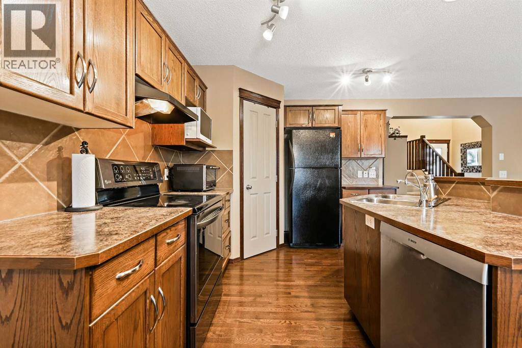 1976 New Brighton Drive Se, Calgary, Alberta  T2Z 4G7 - Photo 13 - A2274819